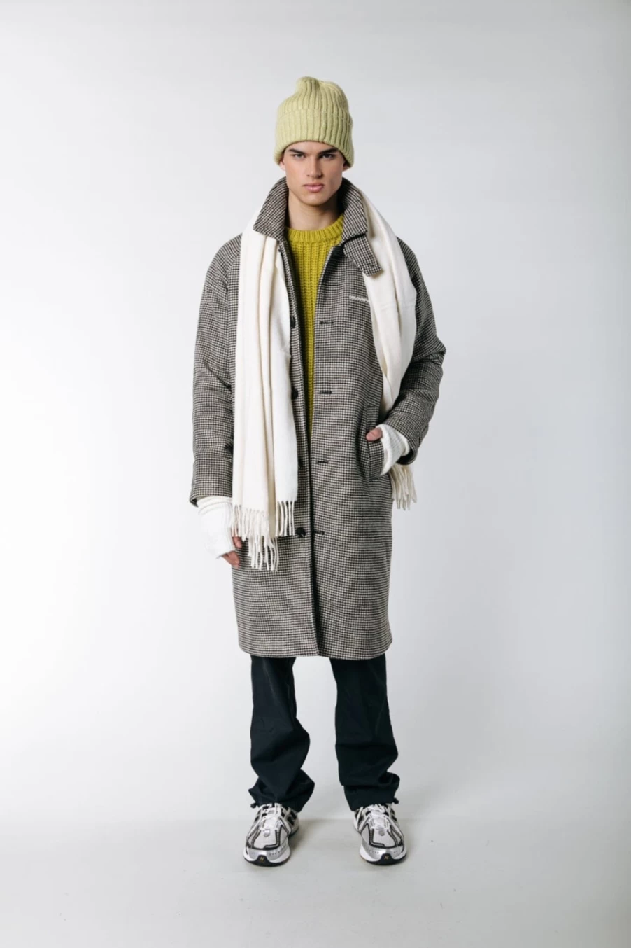 Colourful Rebel Men's Brown Dogtooth Check George Raglan Coat