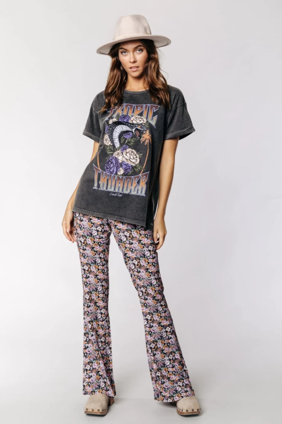 Colourful Rebel Women's Nadine Ditzy Flower Flare Pants - Multicolor Boho Chic High Waisted Wide Leg Trousers